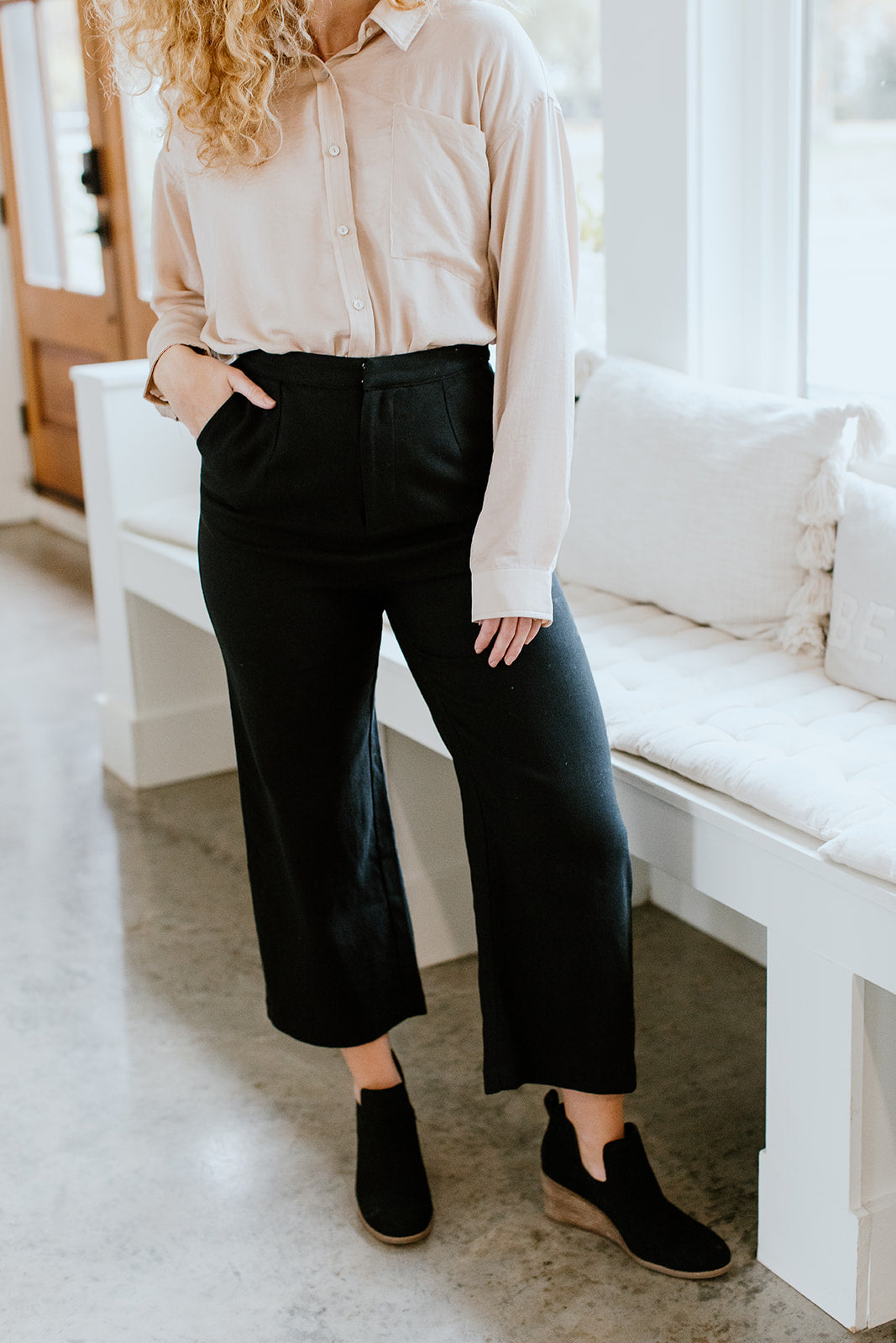 black_high_rise_cropped_linen_dress_pants