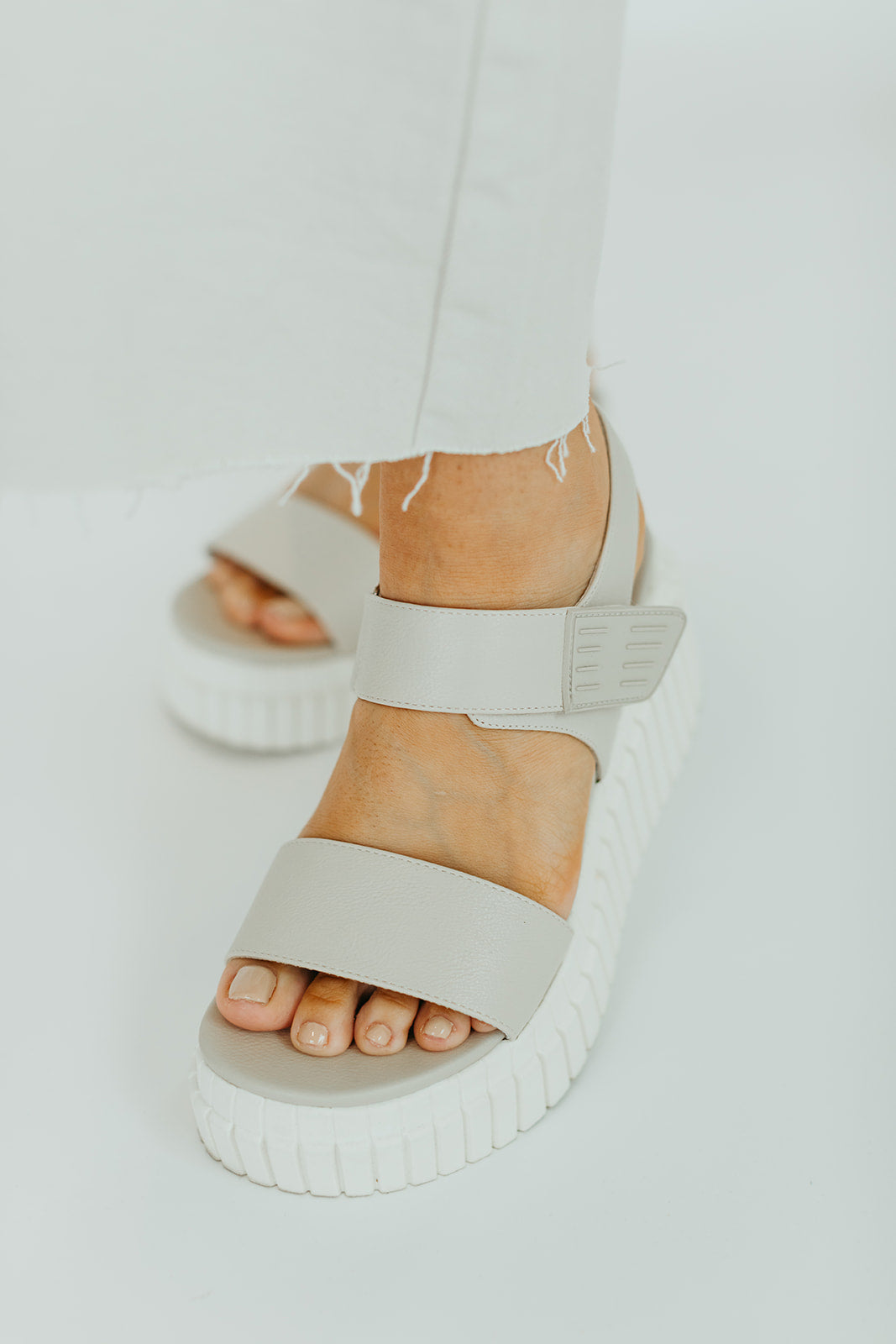 bone_platform_sandal_vegan_leather