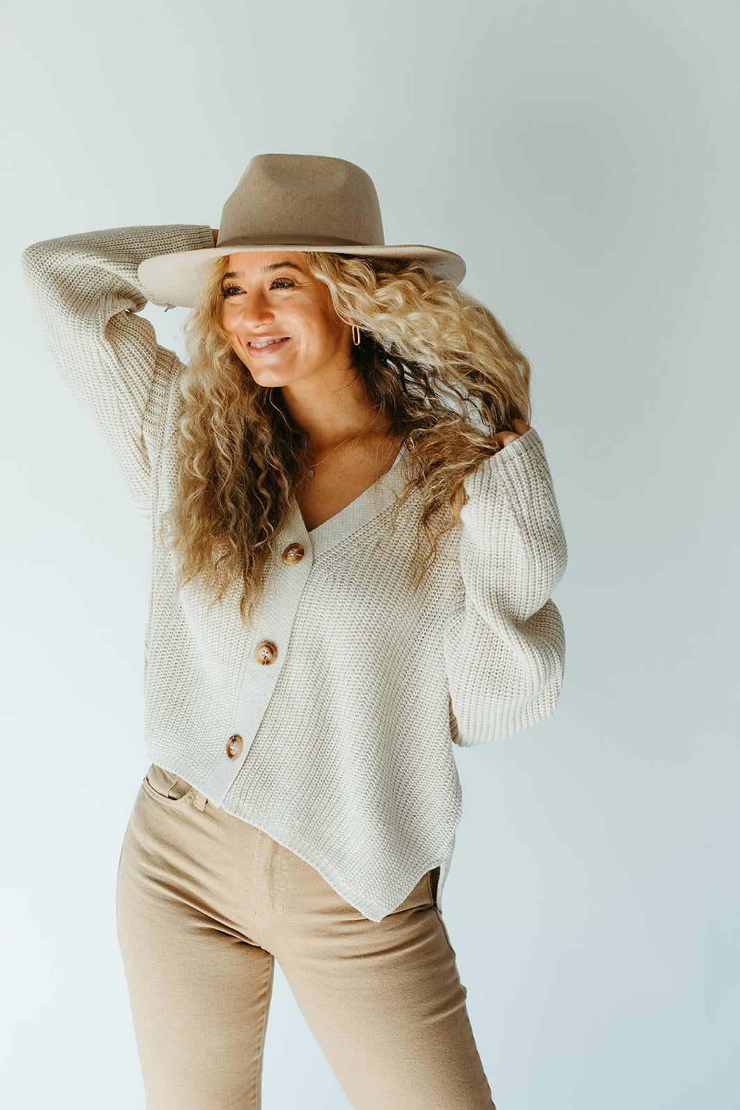 natural_knit_button_oversized_cropped_cardigan