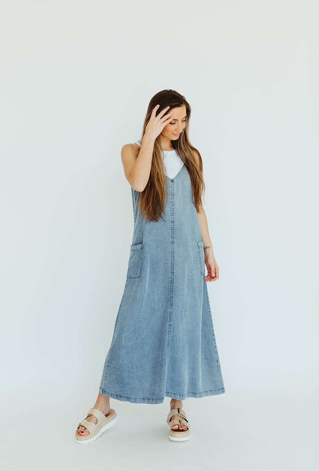 spaghetti_strap_chambray_maxi_dress